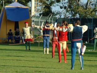 a910231745-a-montalcino-tornala-la-sagra-del-tordo