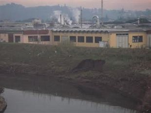 b401101705-dissesto-su-bisenzio-iniziati-lavori-di-ripristino-del-fenomeno-di-erosione