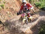 a504152353-dopo-la-doppia-trasferta-in-terra-iberica-i-piloti-del-team-kst-suzuki-stanno-mettendo-a-punto-le-moto-per-affrontare-al-meglio-la-gara-italiana