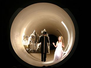la-stagione-del-teatro-comunale-di-antella-continua-on-line