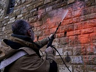 palazzo-vecchio-imbrattato-da-attivisti-di-ultima-generazione