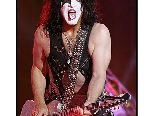 b402170932-kiss-night-all-hard-rock-cafe-di-firenze