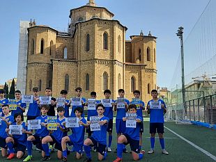 le-promesse-del-calcio-ucraino-si-allenano-a-firenze