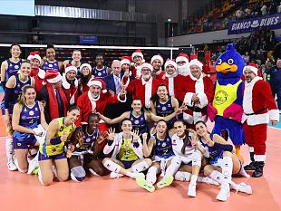 volley-donne-scandicci-brinda-in-coppa-battute-le-turche