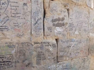 scarabocchi-writer-firenze-monumenti-vandali-pulitori