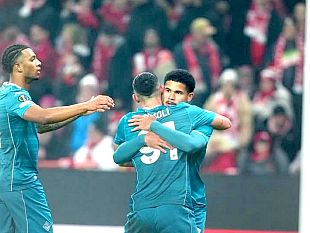 germania-amara-viola-beffati-nel-recupero