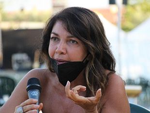 cristina-davena-emoziona-e-fa-sognare-san-casciano