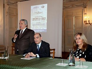 il-direttore-della-diaincontra-gli-studenti-del-poggio-imperiale