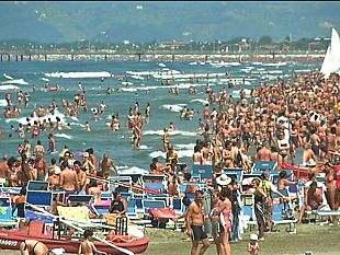 il-tuffo-arcobaleno-di-inizio-estate-2015