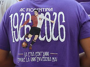 festa-dei-tifosi-le-foto-piu-simboliche-di-una-notte-molto-viola