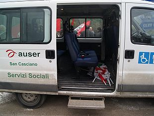 b102141336-autopalio-lega-indegno-l-uso-di-un-mezzo-sociale-per-il-siena-firenze-day