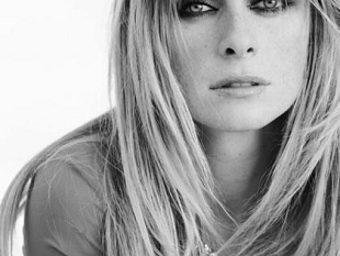 b208031832-l-attrice-e-cantante-serena-autieri-in-concerto-a-piancastagnaio