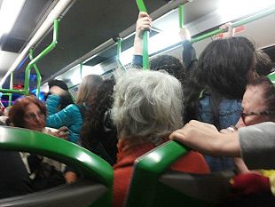 b310141155-a-firenze-ostaggio-dell-autobus-tra-corse-saltate-deviazioni-e-scioperi