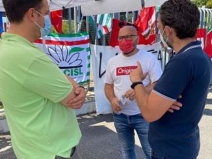 licenziamenti-alla-gkn-in-422-lo-vengono-a-sapere-con-unemail