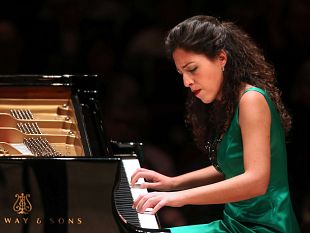 beatrice-rana-in-concerto-a-lucca-il-30-luglio