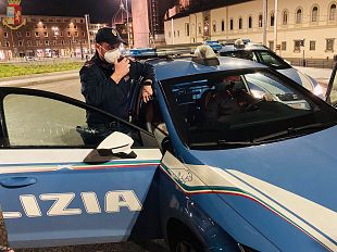 controlli-della-polizia-di-stato-alla-stazione-santa-maria-novella