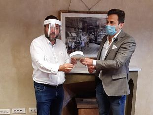 dalla-fratellanza-militare-200-visiere-anti-covid-19-al-quartiere-2