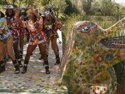 a609131826-sesso-e-un-serpente-nel-film-di-albion