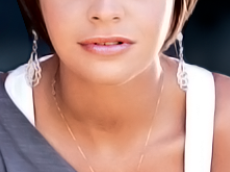 b012132259-alessandra-amoroso-il-19-marzo-2011-al-nelson-mandela-forum