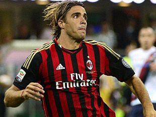 b401150931-fiorentina-visite-mediche-e-firma-per-alessandro-matri