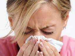 allergie-come-difendersi-da-quelle-di-stagione-occhio-a-prosecco-frutta-e-insetti