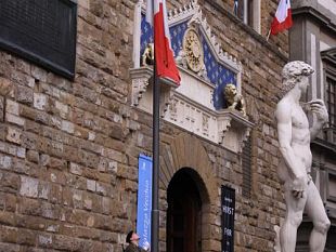 b112141518-firenze-scende-in-piazza-contro-il-razzismo
