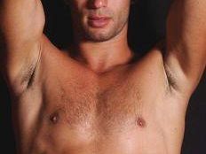 a709181333-kledi-kadiu-di-i-amici-di-maria-de-filippi-i-aprira-le-iscrizioni-al-centro-studi-danza-di-siena