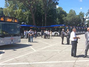 firenze-30-nuovi-autobus-per-il-servizio-di-trasporto-dellarea-metropolitana