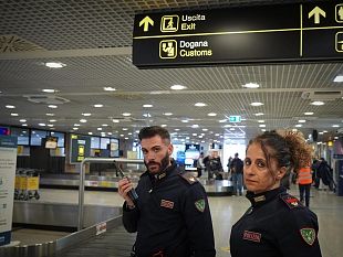 furti-in-bagagli-smarriti-allaeroporto-denunciati-2-fiorentini