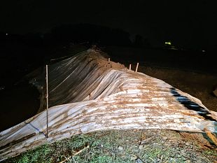 contro-lalluvione-si-lavora-anche-di-notte