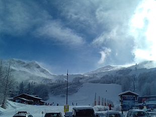 neve-in-toscana-torna-il-sole-con-le-piste-fresche-week-end-perfetto