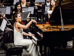 gloria-campaner-in-concerto-allauditorio-boccherini