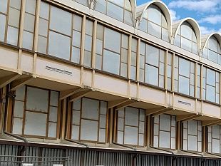 la-fondazione-cr-firenze-fratta-i-senza-tetto-dal-proprio-cortile