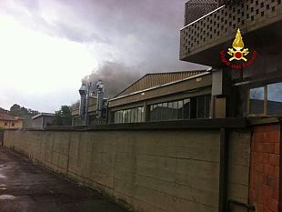 incendio-impruneta-fiamme-in-ditta-con-sostanze-chimiche