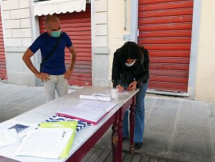 raccolta-firme-a-pitti-si-discute-il-progetto-resort-5-stelle-sopra-boboli