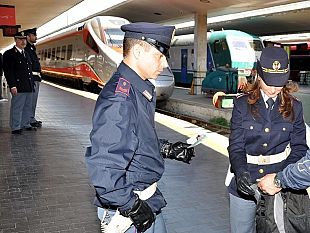 sorpreso-di-notte-in-stazione-con-droga-e-bilancino-nello-zaino