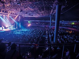 musica-e-solidarieta-al-teatro-cartiere-carrara