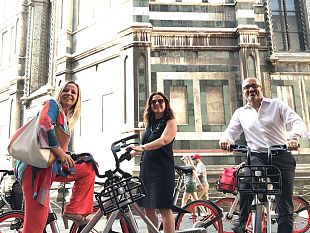 bike-sharing-le-foto-del-primo-giorno-ecco-come-fare-e-quanto-costa