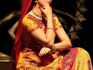 b401141439-bollywood-arriva-a-firenze