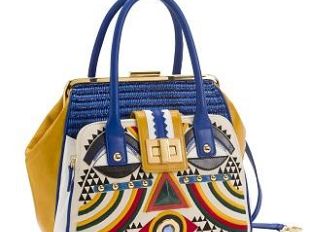 b212101927-braccialini-illumina-con-le-sue-creazioni-la-basilica-di-santo-spirito-a-firenze