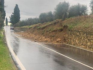 anche-a-firenze-effetti-del-maltempo-sui-fiumi
