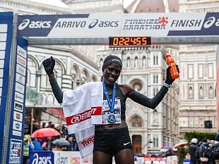 firenze-marathon-2018-record-e-miglior-prestazione-europea-dellanno-per-lisraeliana-salpeter