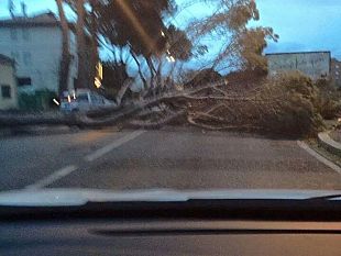 maltempo-vento-e-mareggiate-da-domani-fino-a-martedi