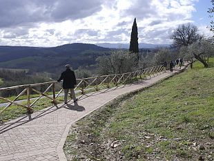 toscana-passeggiate-consentite-da-maggio