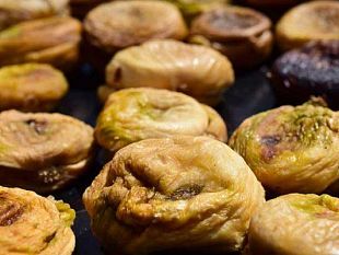dal-fico-di-carmignano-alle-castagne-le-golosita-dellarea-pratese