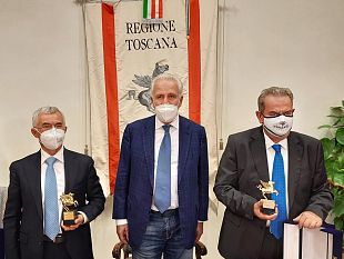 pegaso-doro-a-rappuoli-e-toscana-life-sciences