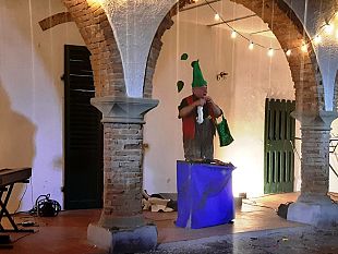 bustric-e-sandro-berti-in-prima-nazionale-con-il-circo-delle-pulci