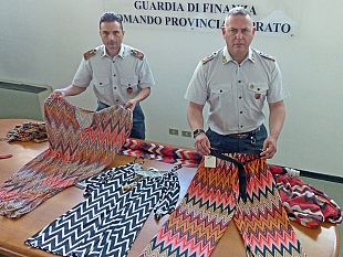 fabbrica-dei-falsi-in-toscana-innovative-reti-di-scambio-e-forte-domanda-di-prodotti