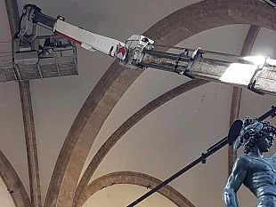 controlli-agli-uffizi-verifiche-alla-loggia-de-lanzi