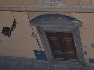 firenze-tra-cubo-nero-e-montedomini